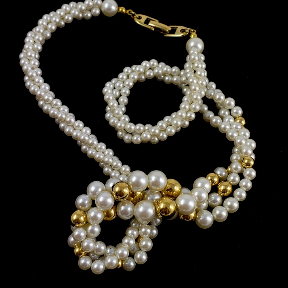Napier Necklace Twisted Pearl +Gold Beads - Picture 1 of 8